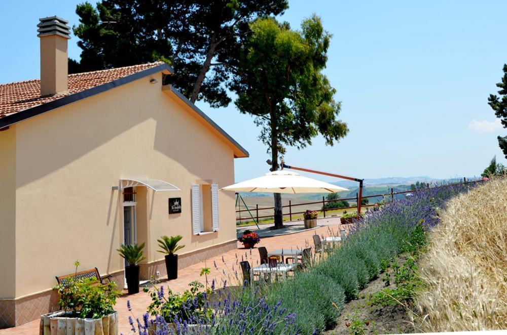 Re Umberto Suite San Salvo Luaran gambar